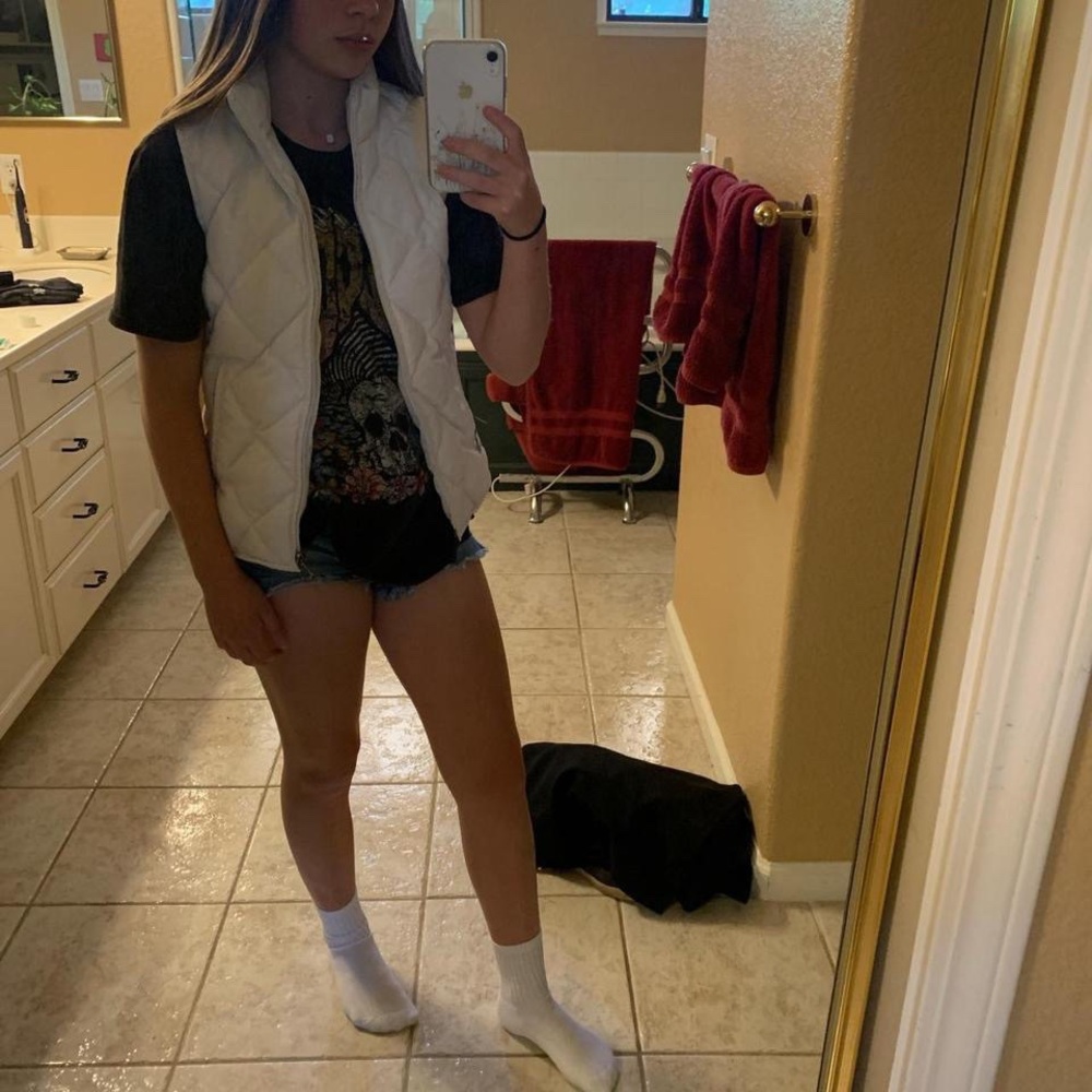 white tommy holdover puffer vest